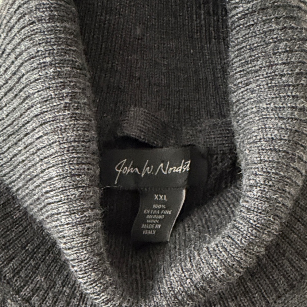 John W. Nordstrom Charcoal Gray Turtleneck Sweater - Picture 2 of 3